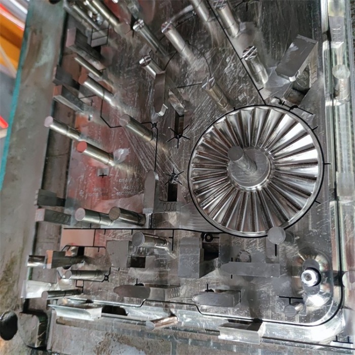 1725434319105216.jpg 1.jpg